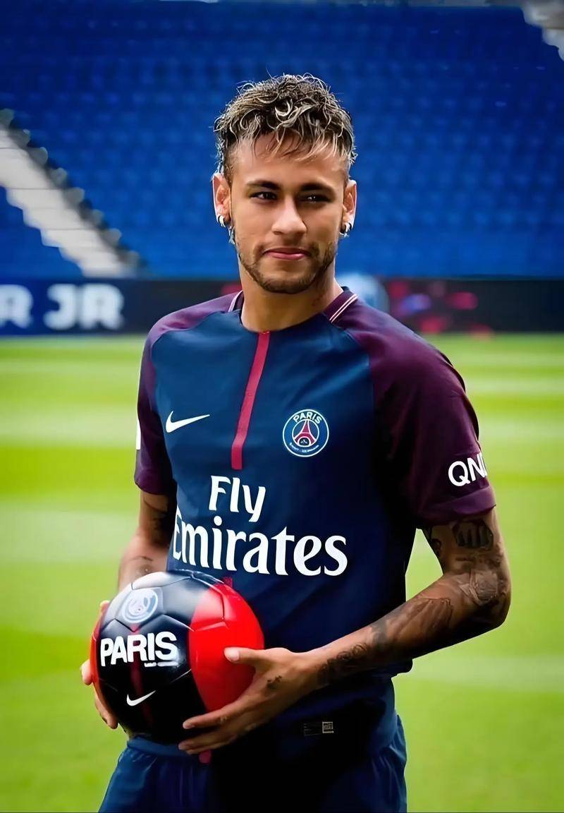 问鼎娱乐- 内马尔在巴塞罗那比赛中爆冷,连败引发热议的原因