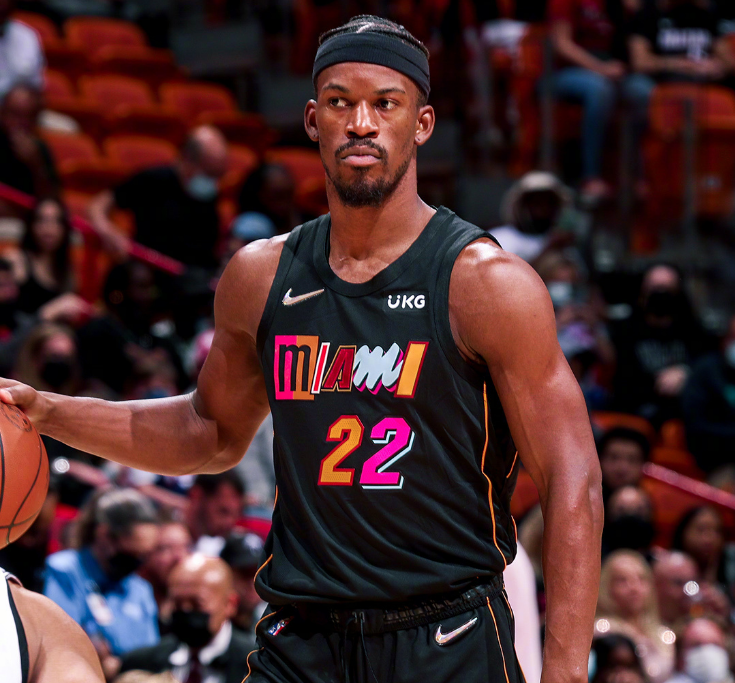 问鼎-关于德布劳内赛事官方发布连败新规,热火争议不断!的信息